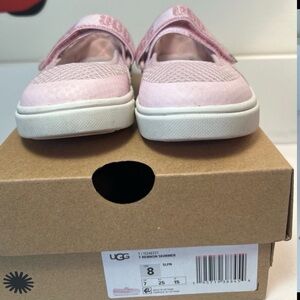 UGG T RENNON SKIMMER Light Pink Slip-On Girl Sneakers. 8C